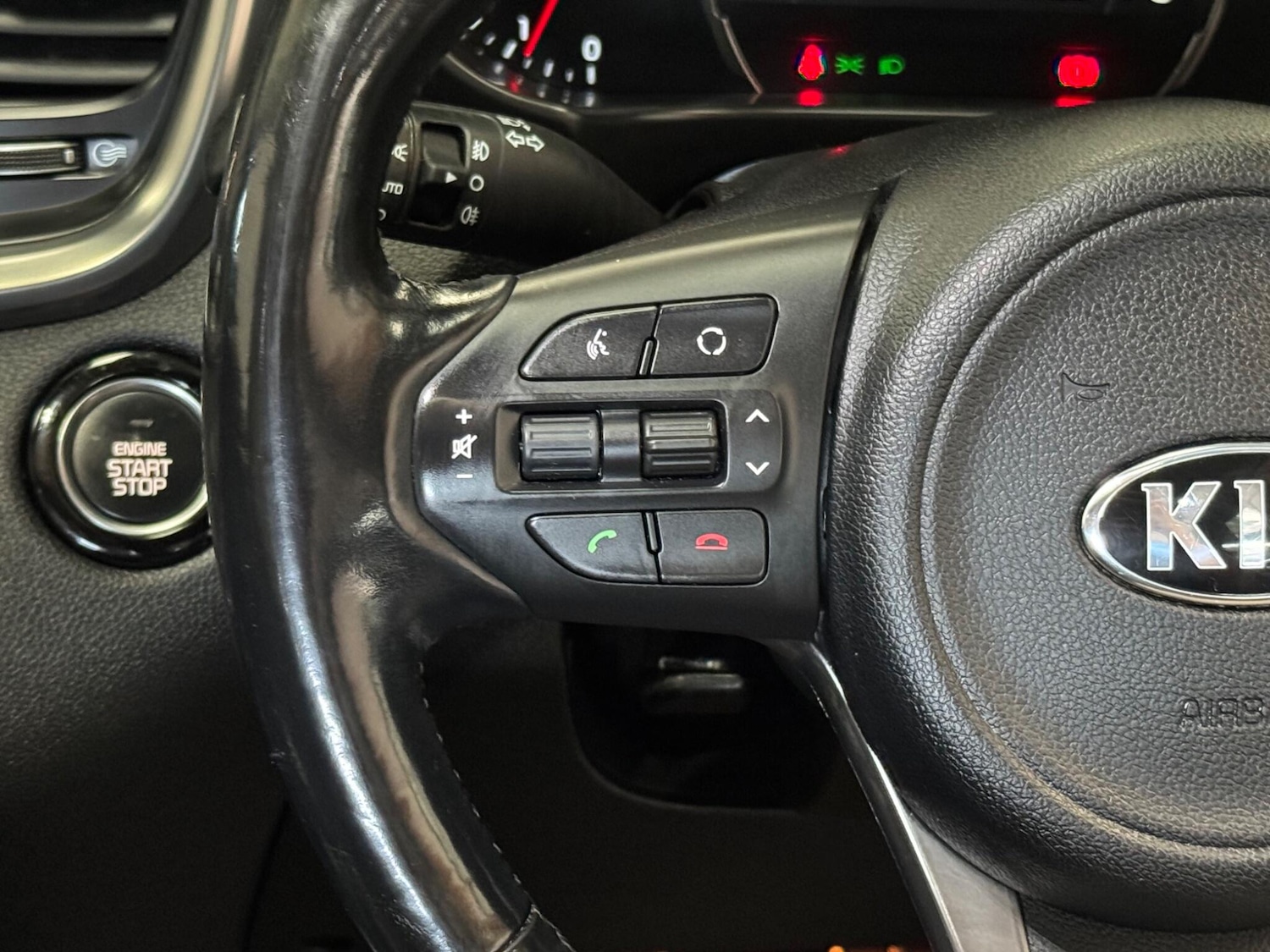 Used Kia Sorento 2016 for sale - 76840727: Photo 50