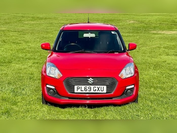 Used Suzuki Swift 2020 for sale - 79532601: Photo