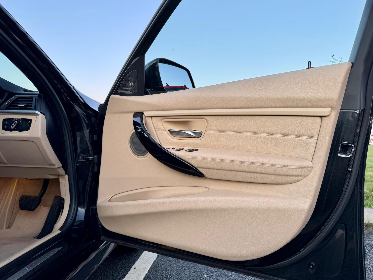 Used BMW 3 Series 2014 for sale - 76976275: Photo 28