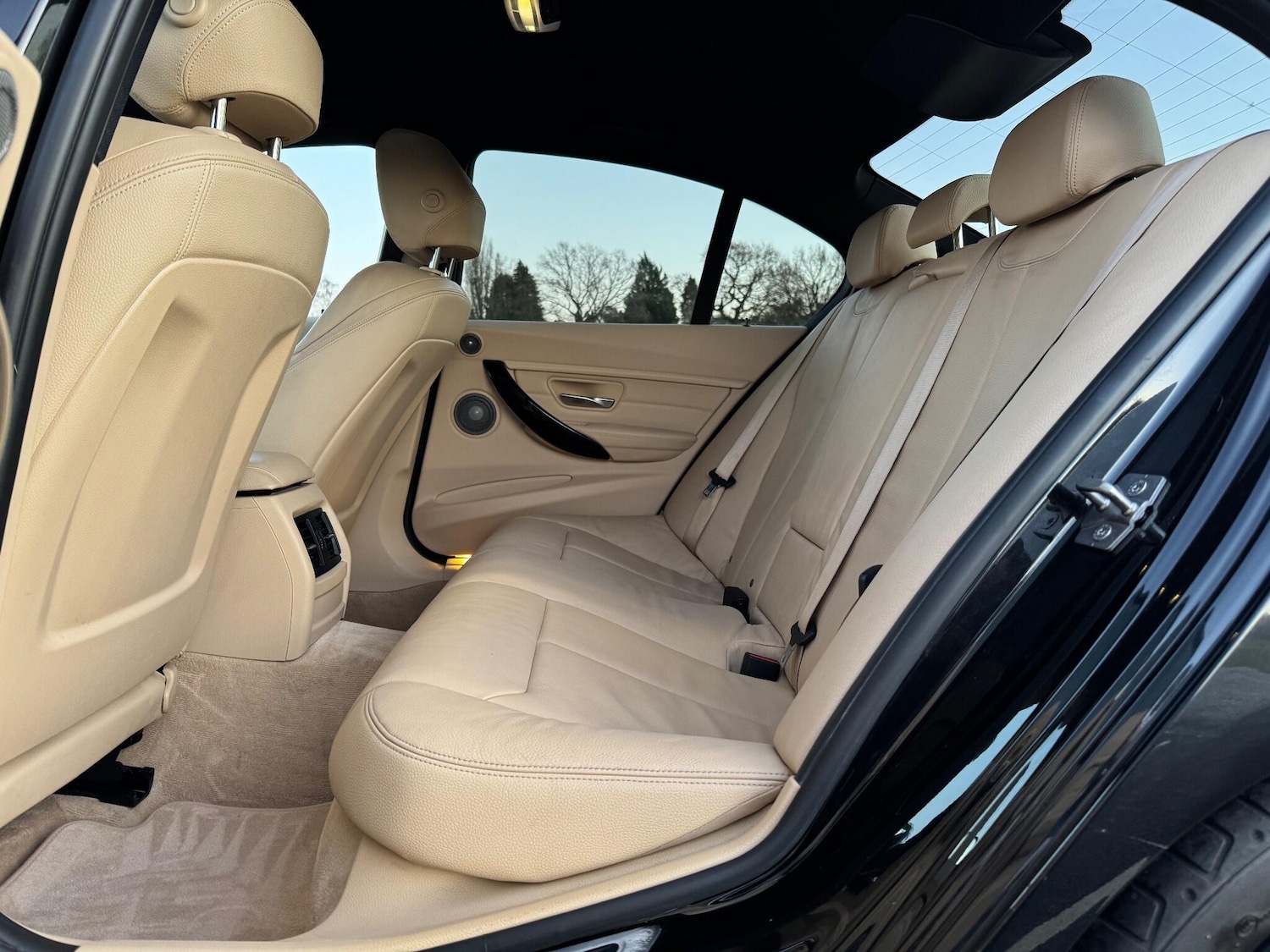 Used BMW 3 Series 2014 for sale - 76976275: Photo 35