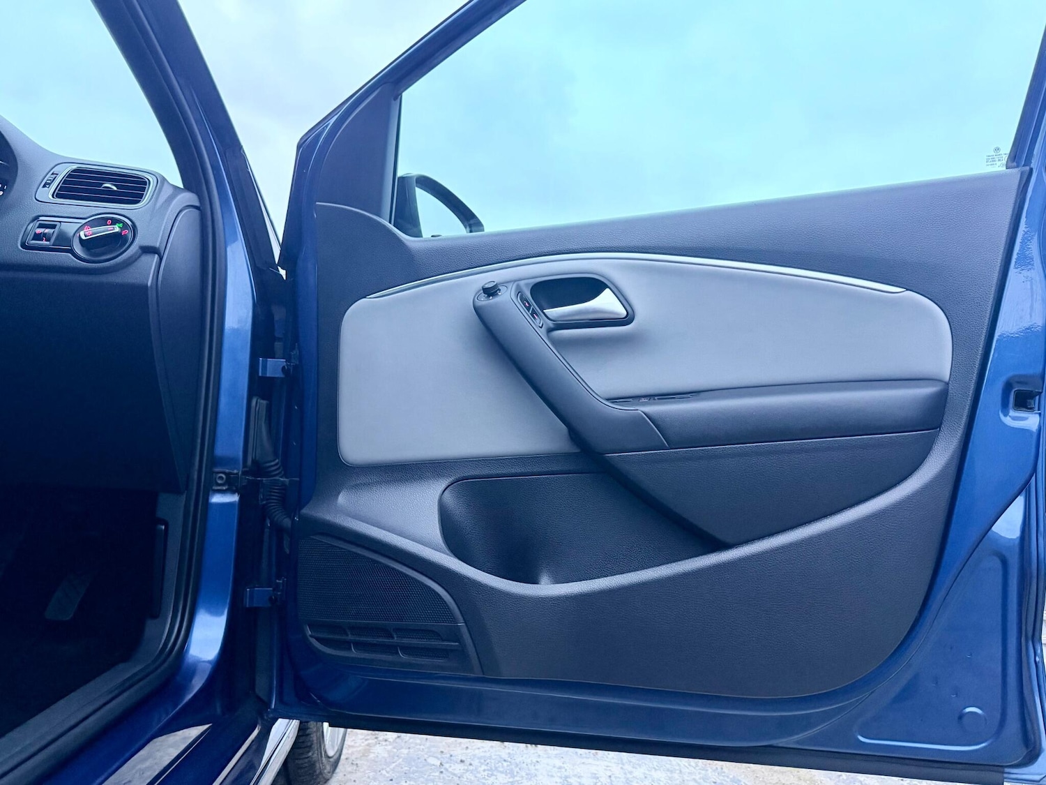 Used Volkswagen Polo 2014 for sale - 77612074: Photo 15