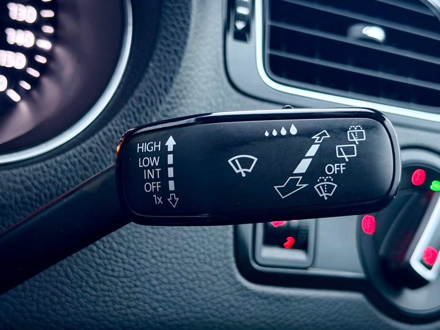 Used Volkswagen Polo 2014 for sale - 77612074: Photo 29