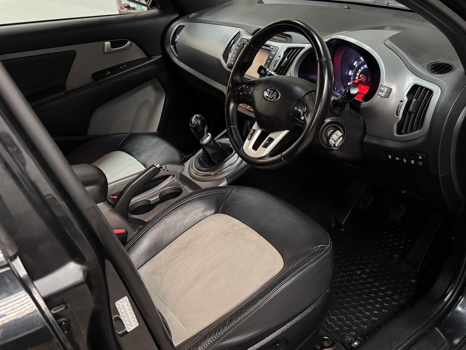 Used Kia Sportage 2015 for sale - 77066633: Photo 24