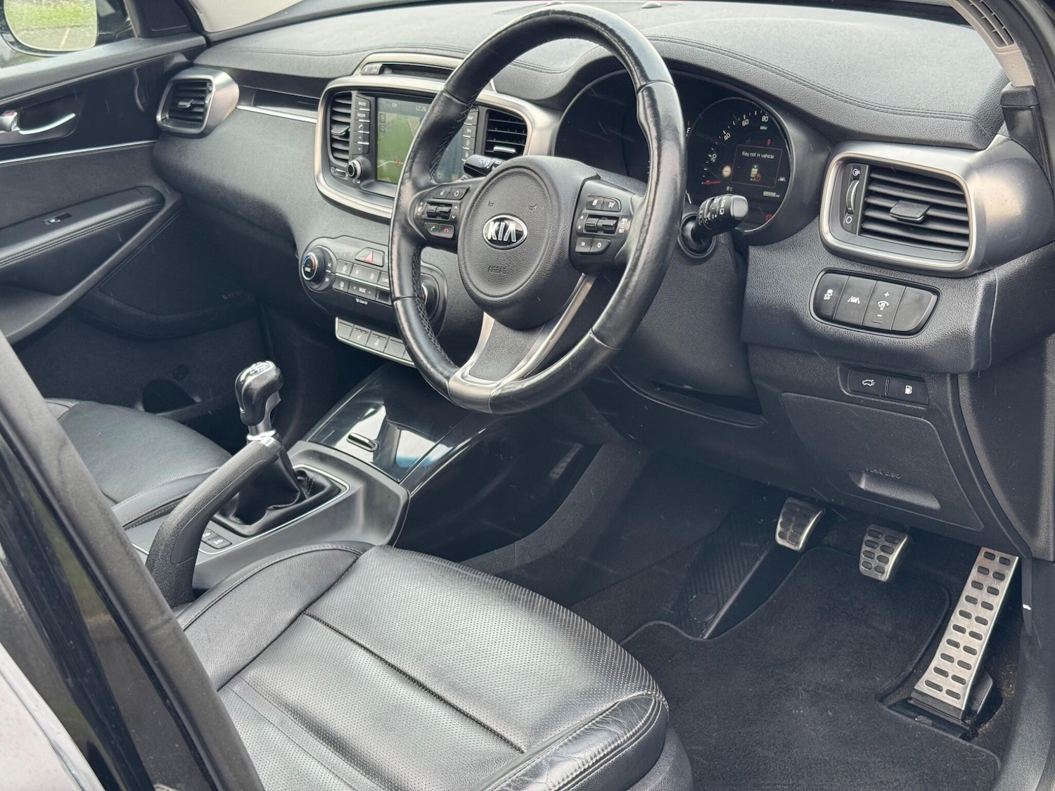 Used Kia Sorento for sale - 77825252: Photo 37