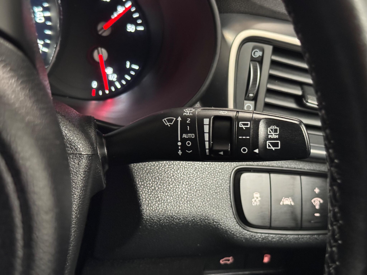 Used Kia Sorento for sale - 77825252: Photo 55