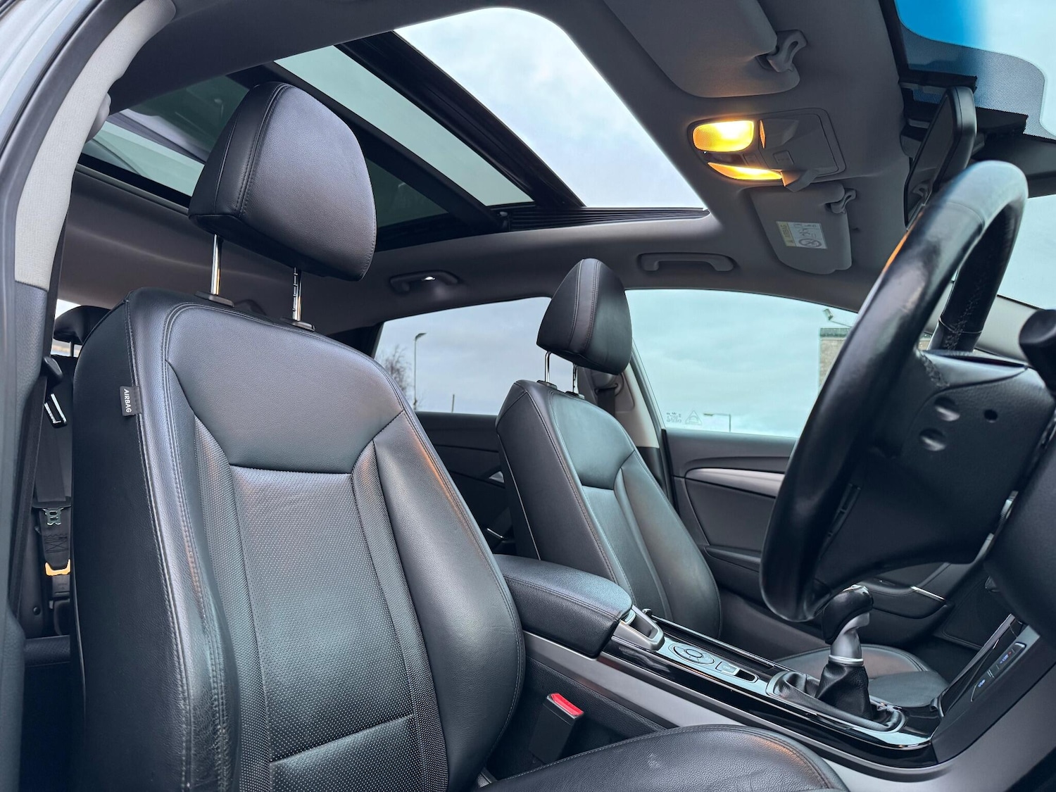 Used Hyundai i40 2015 for sale - 77163629: Photo 4