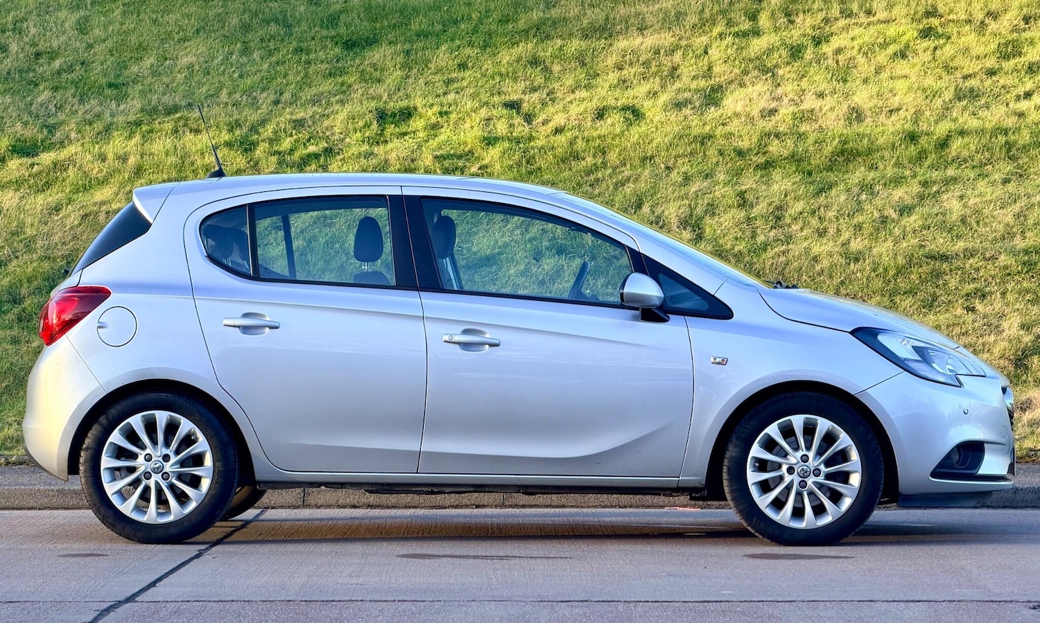 Used Vauxhall Corsa for sale - 77704990: Photo 12