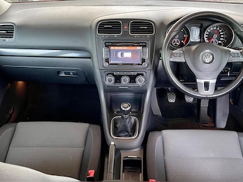 Used Volkswagen Golf 2011 for sale - 79169646: Photo