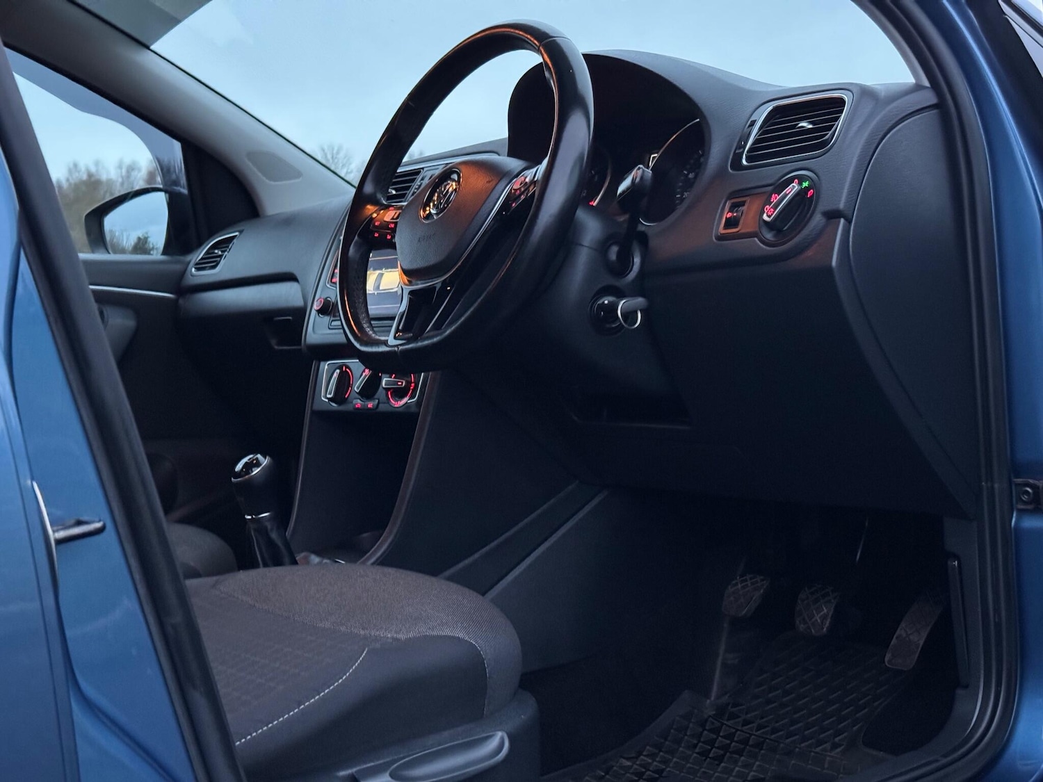 Used Volkswagen Polo 2016 for sale - 76839291: Photo 22