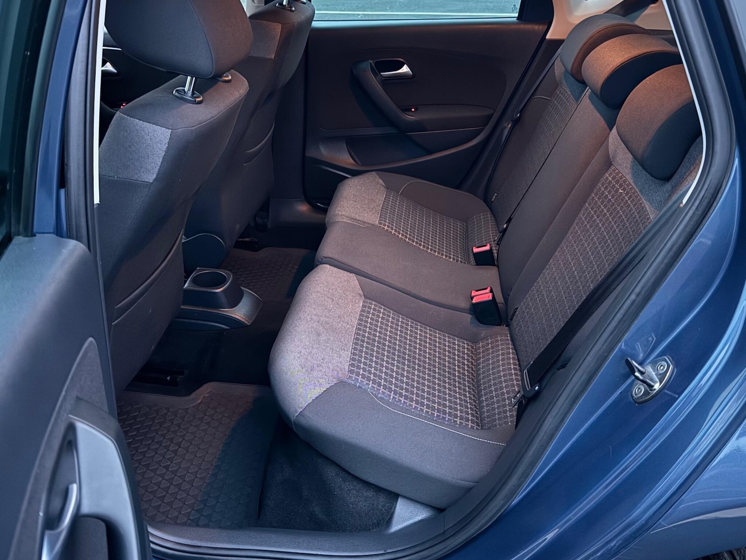 Used Volkswagen Polo 2016 for sale - 76839291: Photo 28