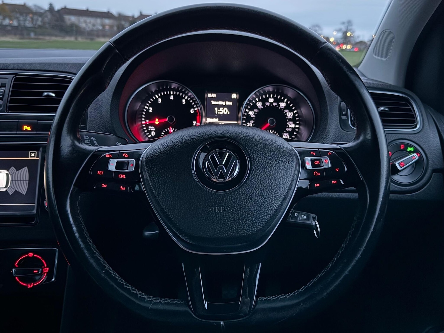 Used Volkswagen Polo 2016 for sale - 76839291: Photo 34