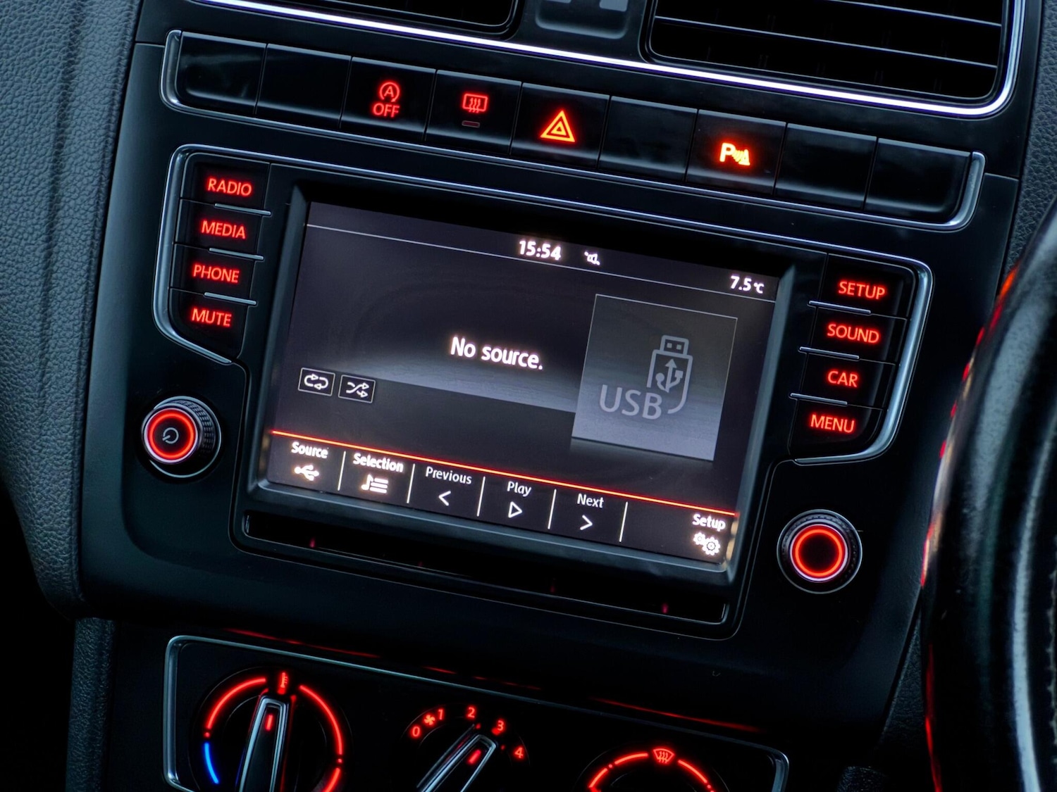 Used Volkswagen Polo 2016 for sale - 76839291: Photo 45