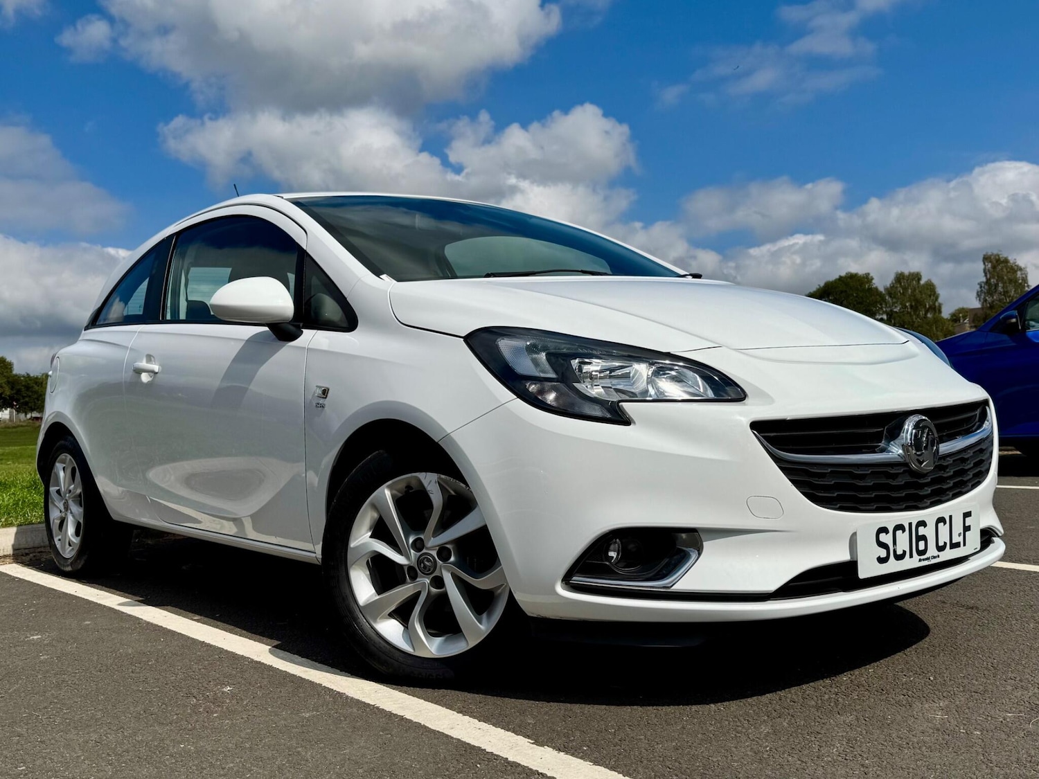 Used Vauxhall Corsa 2016 for sale - 76840738: Photo 1