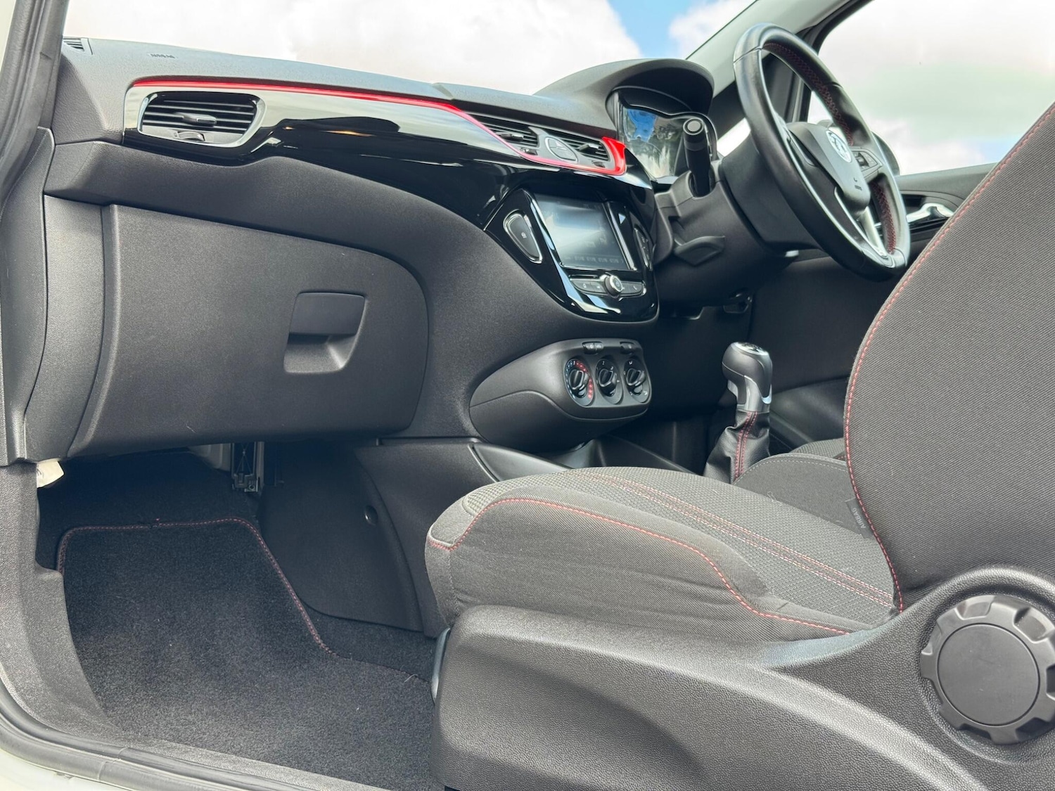 Used Vauxhall Corsa 2016 for sale - 76840738: Photo 50