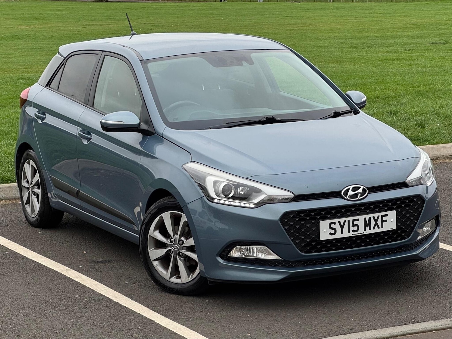 Used Hyundai i20 2015 for sale - 76840742: Photo 20