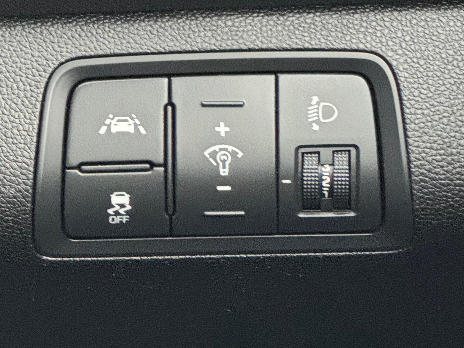 Used Hyundai i20 2015 for sale - 76840742: Photo 54