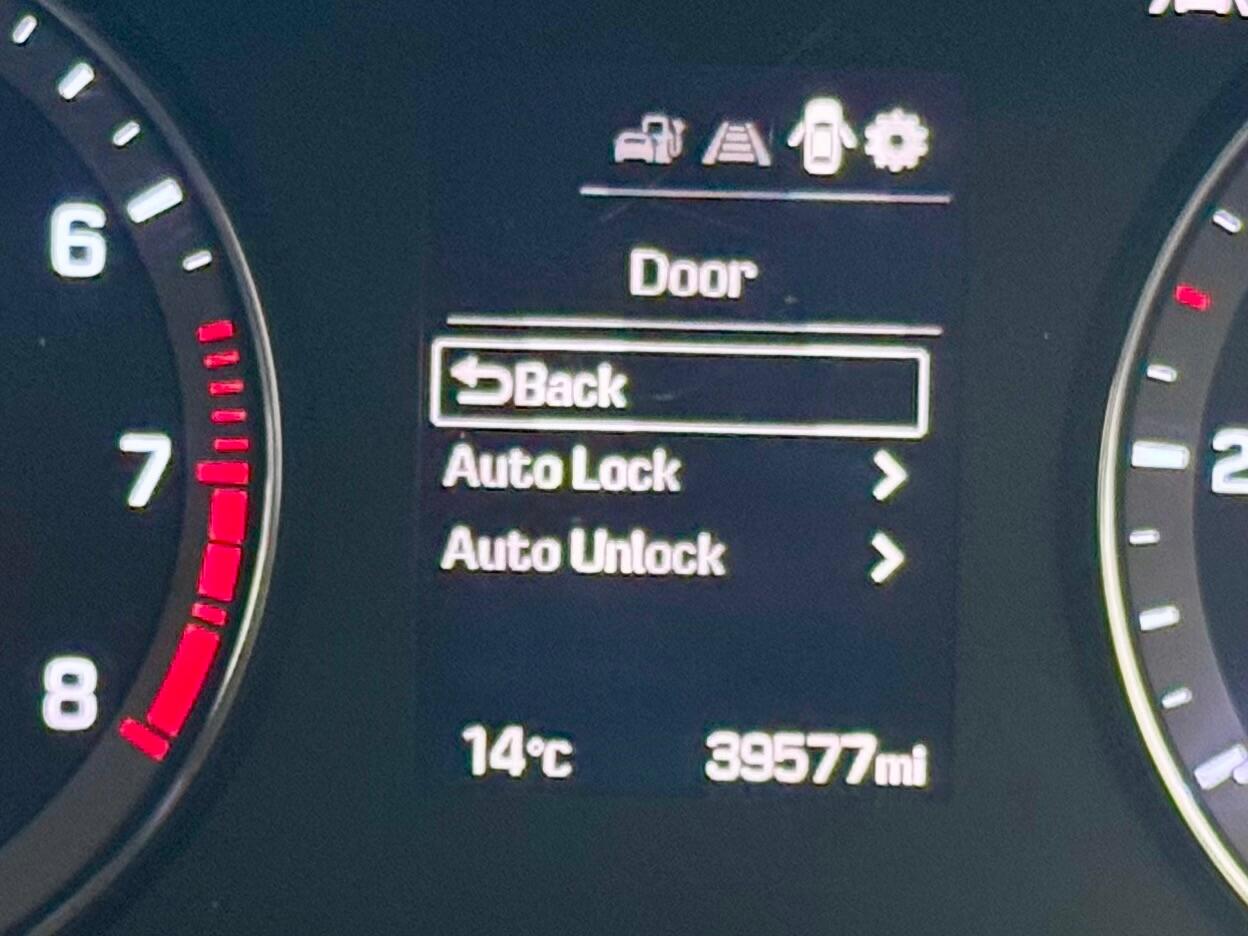 Used Hyundai i20 2015 for sale - 76840742: Photo 56