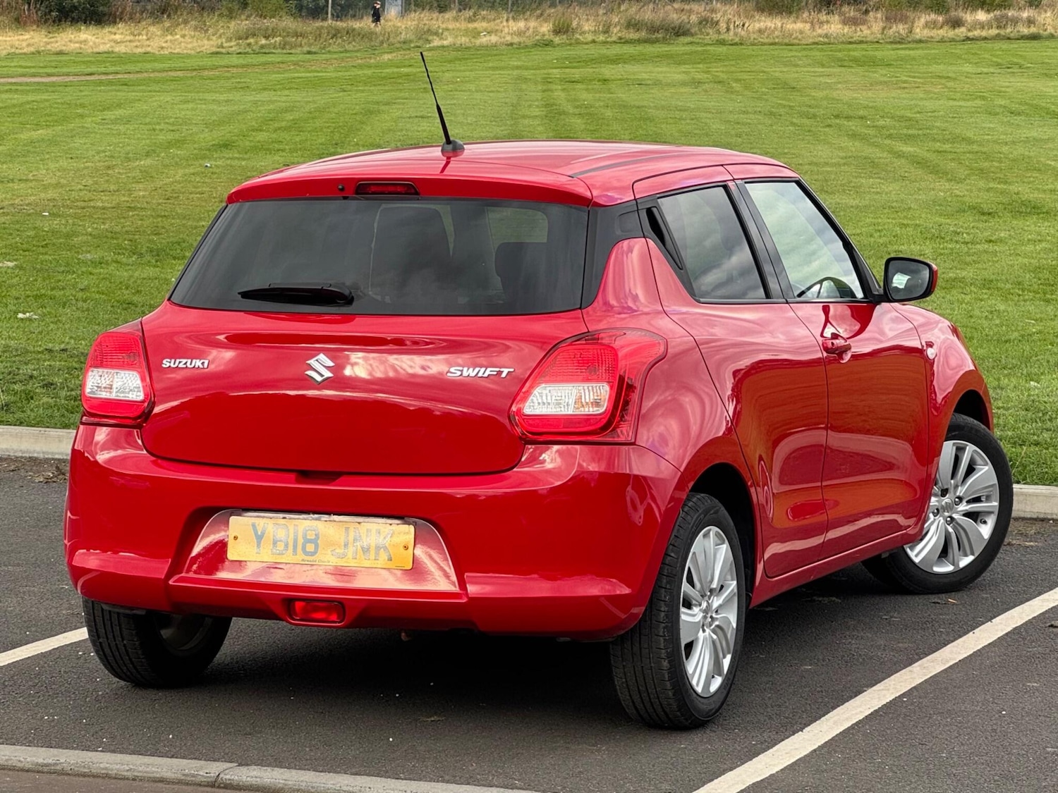 Used Suzuki Swift 2018 for sale - 76840730: Photo 17