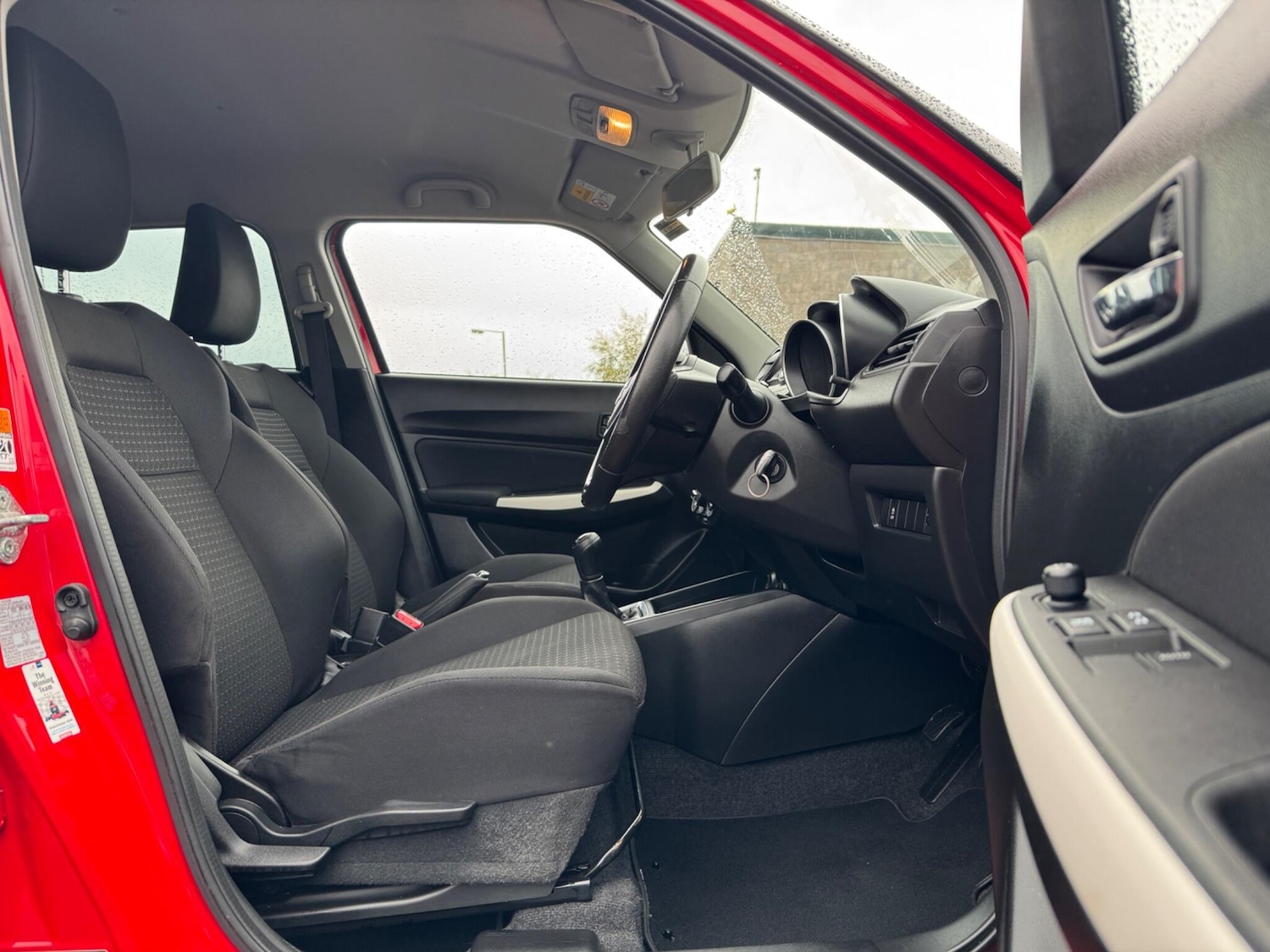 Used Suzuki Swift 2018 for sale - 76840730: Photo 28