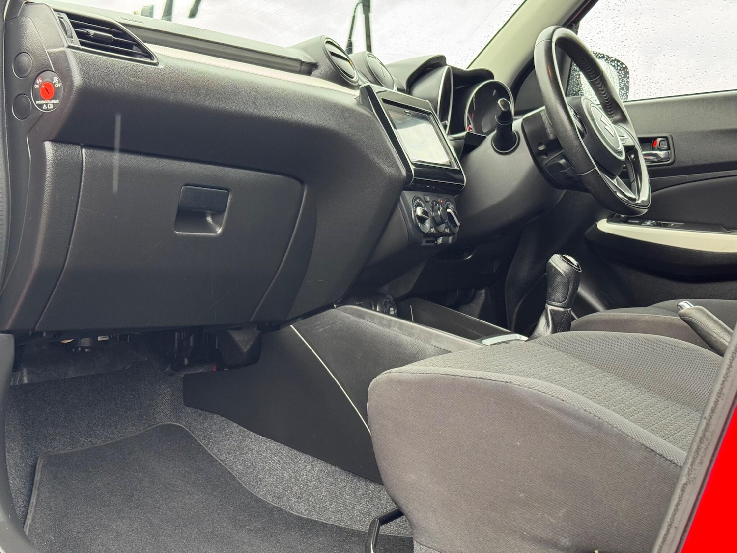 Used Suzuki Swift 2018 for sale - 76840730: Photo 31