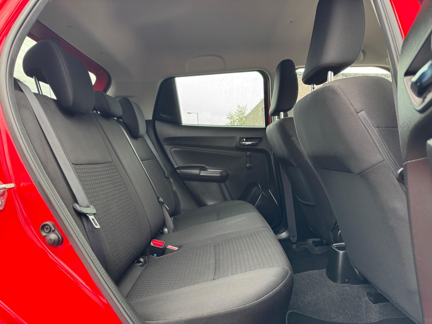 Used Suzuki Swift 2018 for sale - 76840730: Photo 36