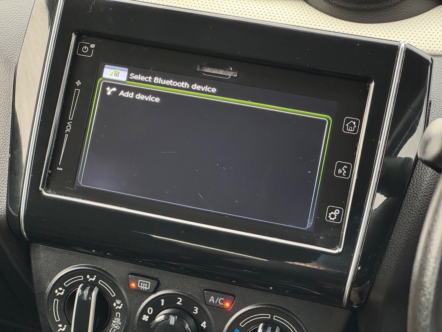 Used Suzuki Swift 2018 for sale - 76840730: Photo 50