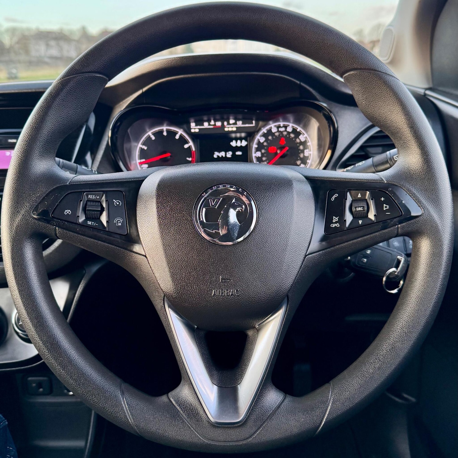 Used Vauxhall Viva 2015 for sale - 78019466: Photo 4