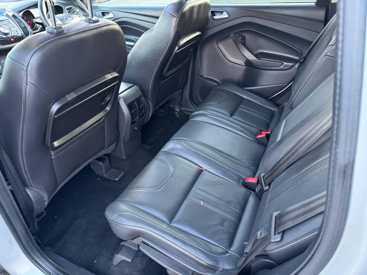 Used Ford Kuga 2014 for sale - 76840743: Photo 27