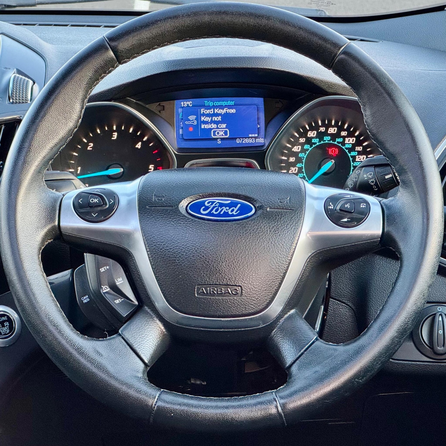 Used Ford Kuga 2014 for sale - 76840743: Photo 38