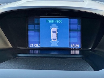 Used Ford Kuga 2014 for sale - 76840743: Photo