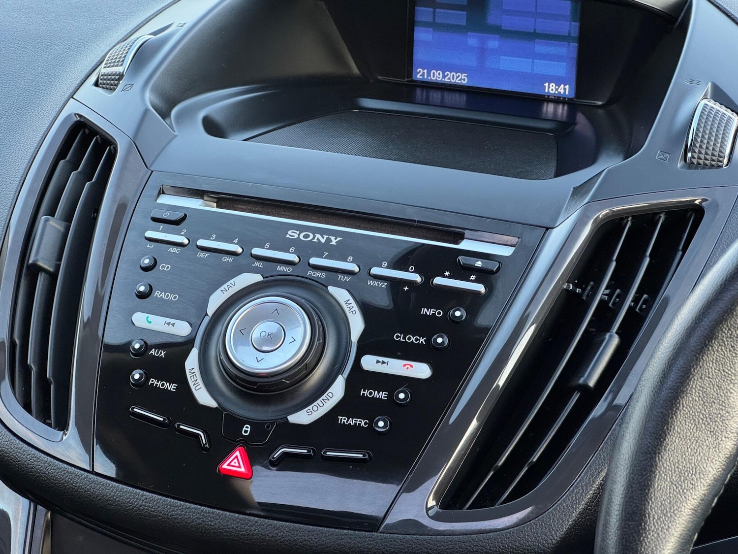 Used Ford Kuga 2014 for sale - 76840743: Photo 46