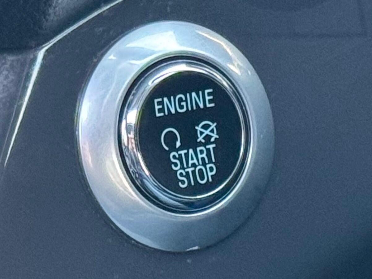 Used Ford Kuga 2014 for sale - 76840743: Photo 6