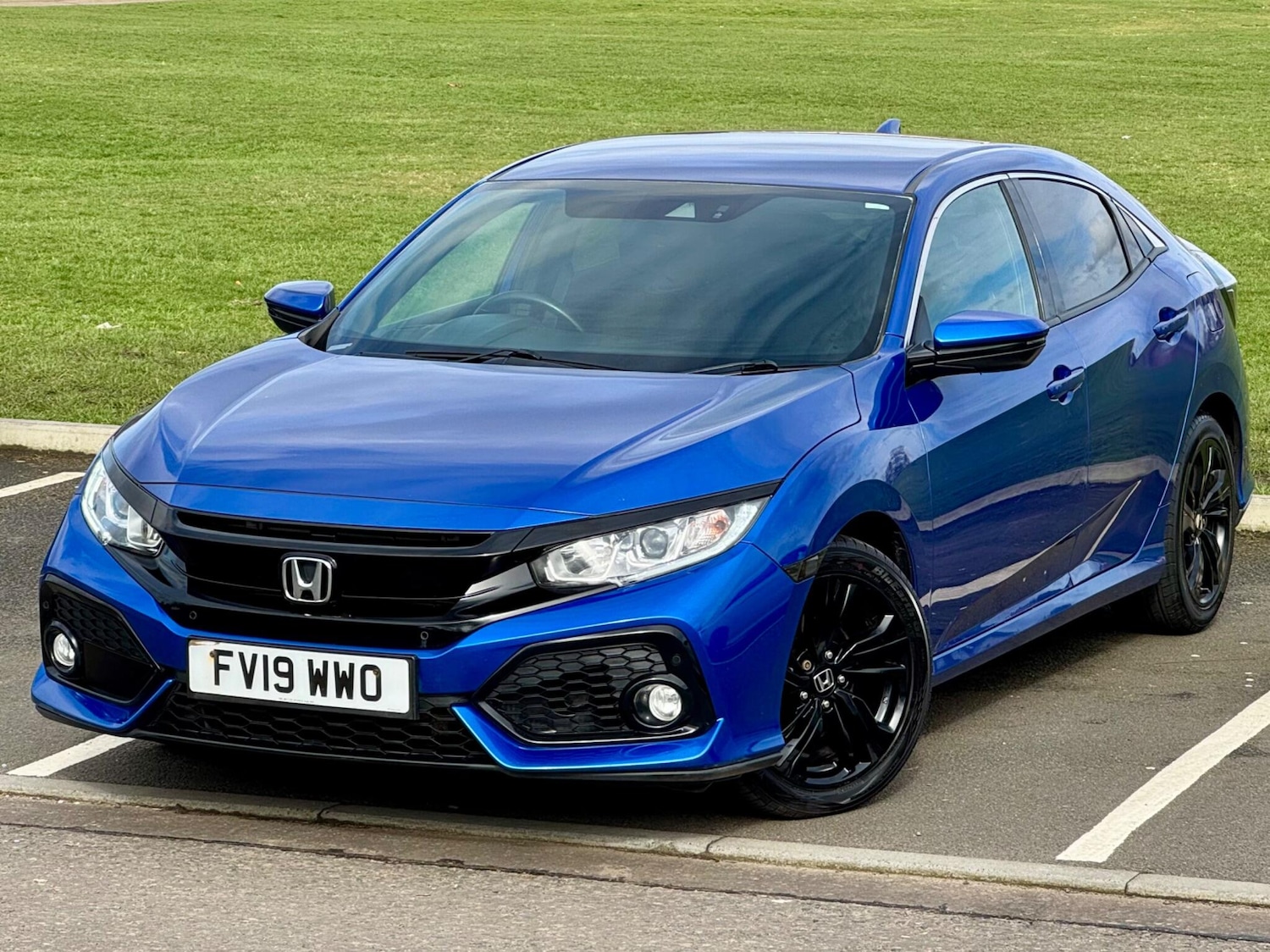 Used Honda Civic 2019 for sale - 77940302: Photo 5