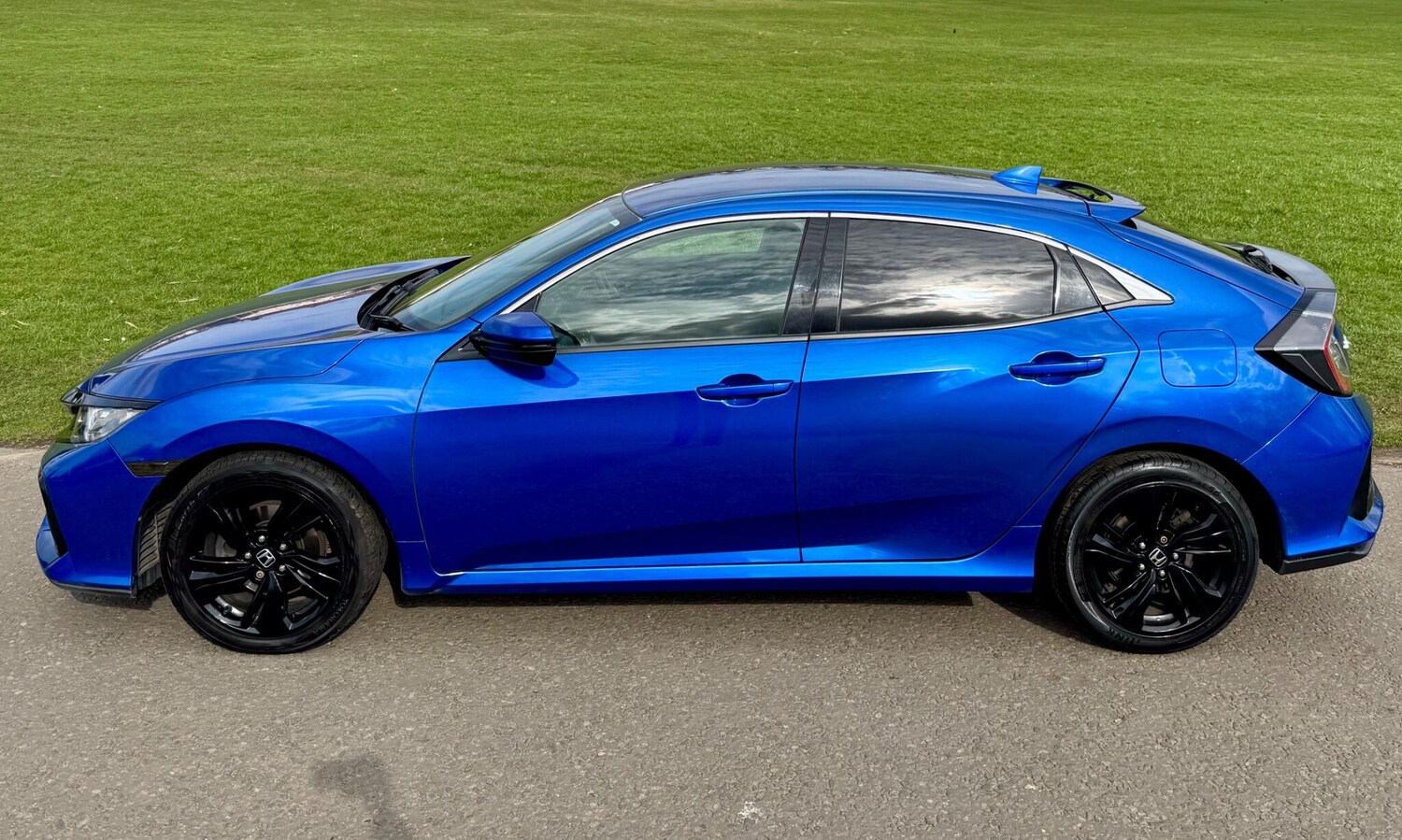 Used Honda Civic 2019 for sale - 77940302: Photo 6