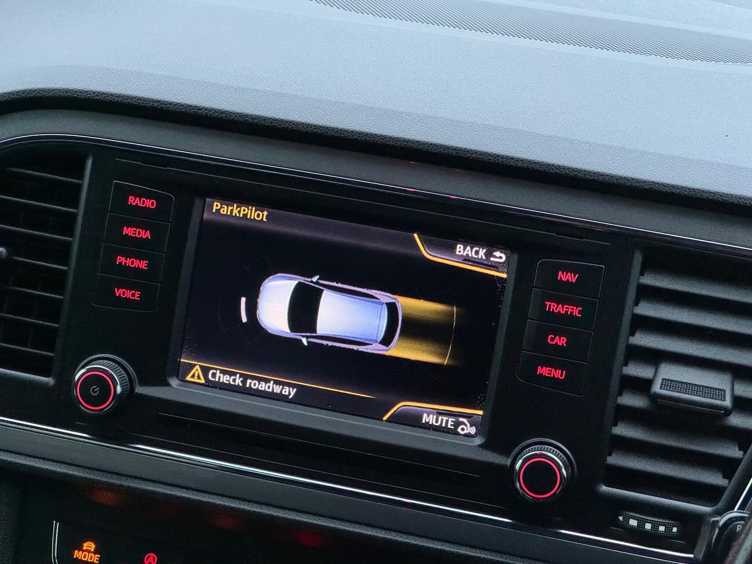 Used SEAT Leon 2013 for sale - 77074218: Photo 5