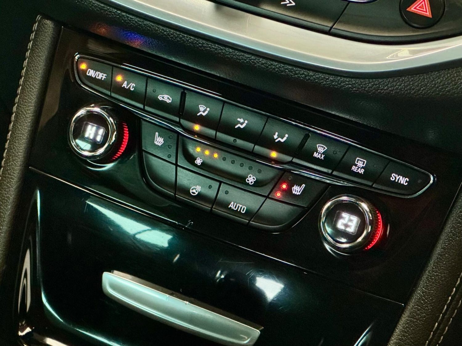 Used Vauxhall Astra 2017 for sale - 78062762: Photo 43