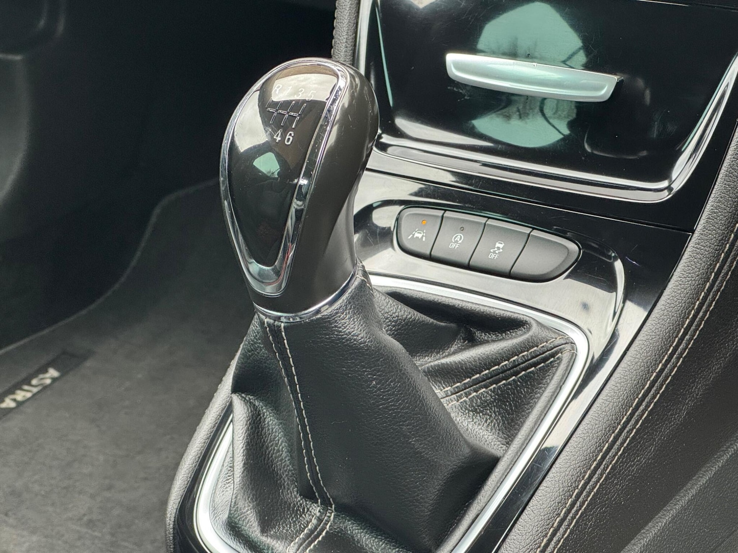 Used Vauxhall Astra 2017 for sale - 78062762: Photo 45