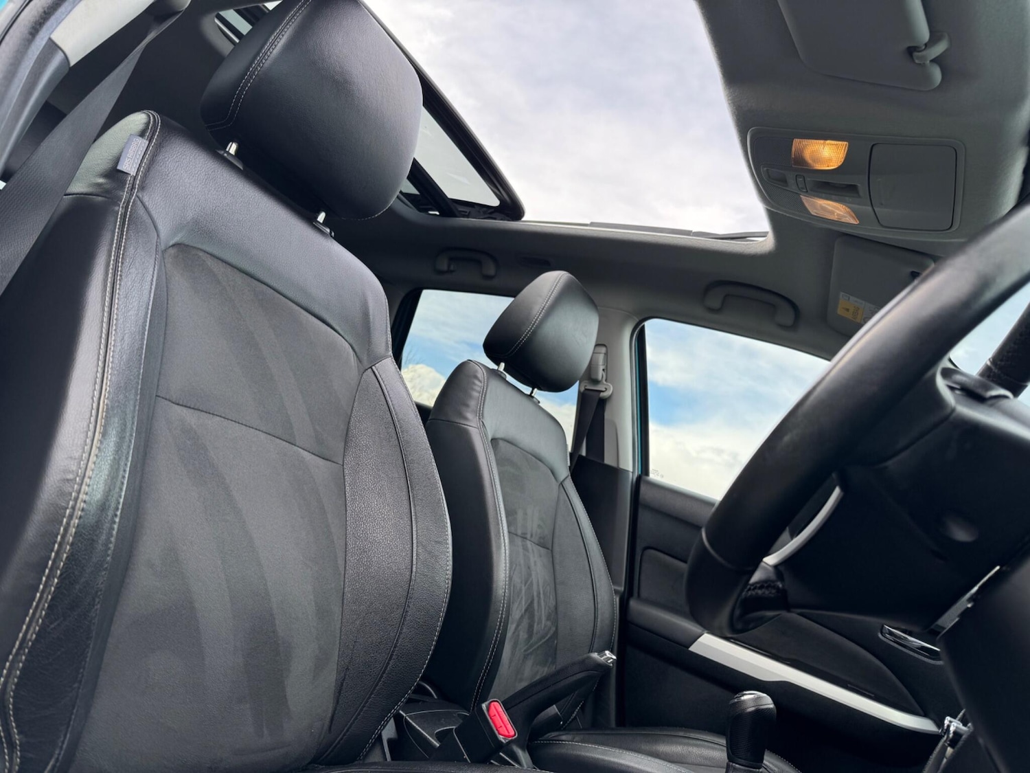 Used Suzuki Vitara for sale - 77882469: Photo 3