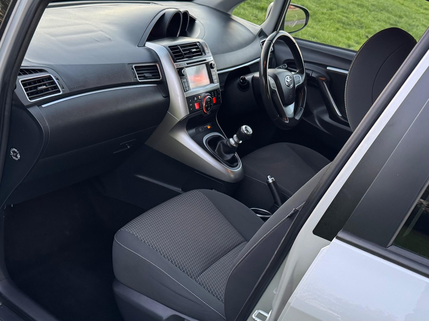 Used Toyota Verso 2015 for sale - 76839351: Photo 22