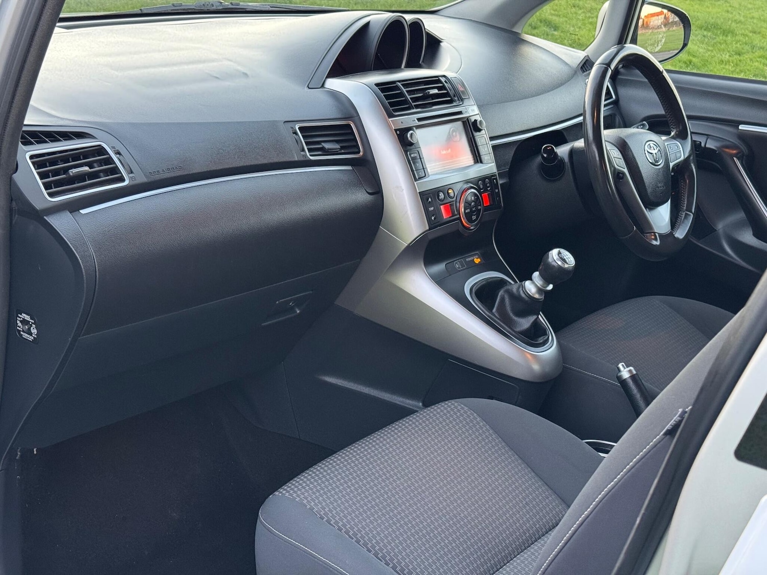 Used Toyota Verso 2015 for sale - 76839351: Photo 23