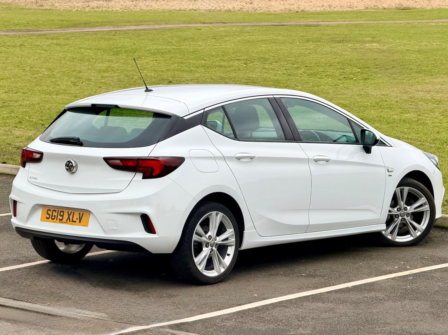 Used Vauxhall Astra 2019 for sale - 77330330: Photo 14