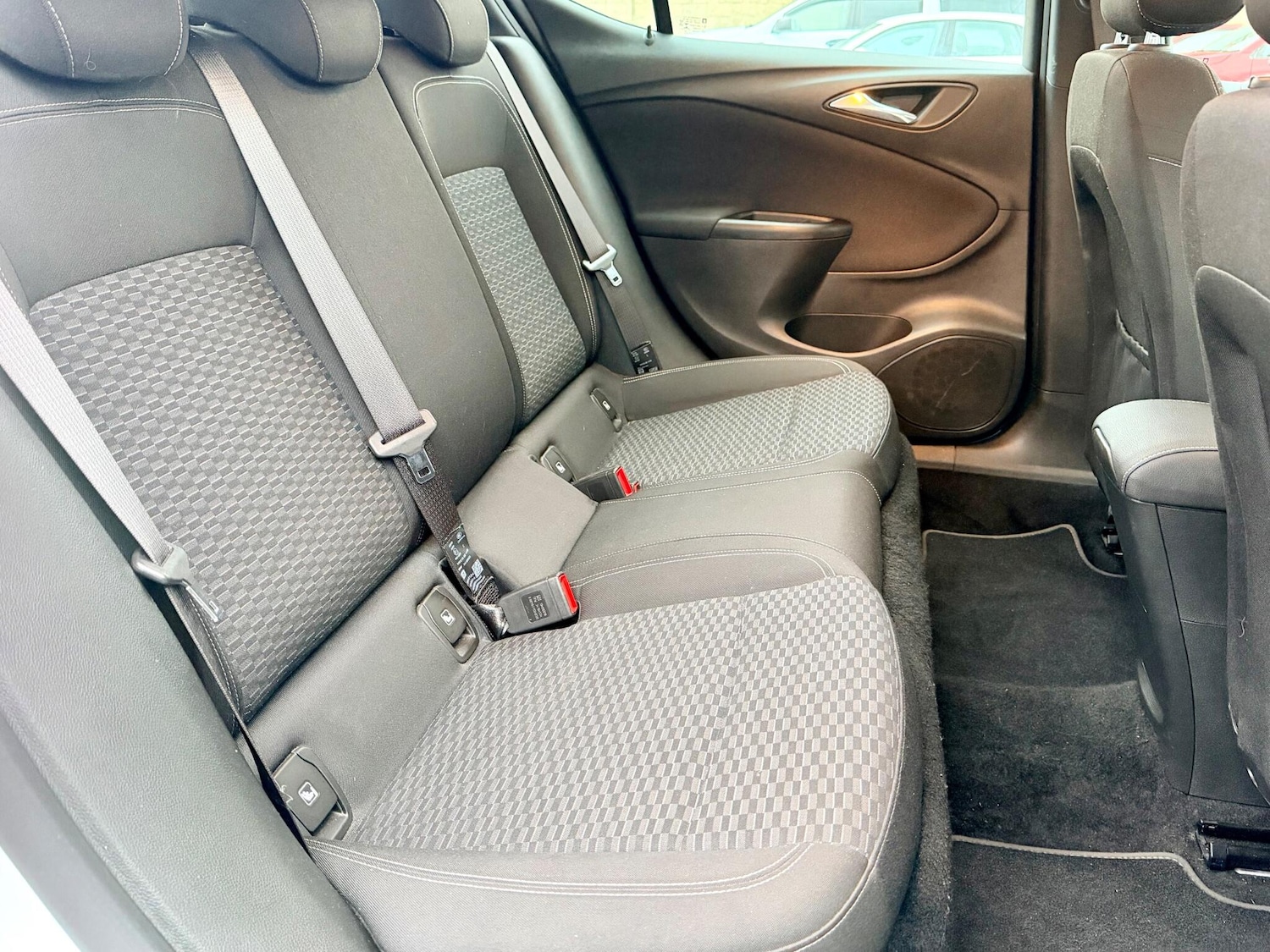 Used Vauxhall Astra 2019 for sale - 77330330: Photo 23