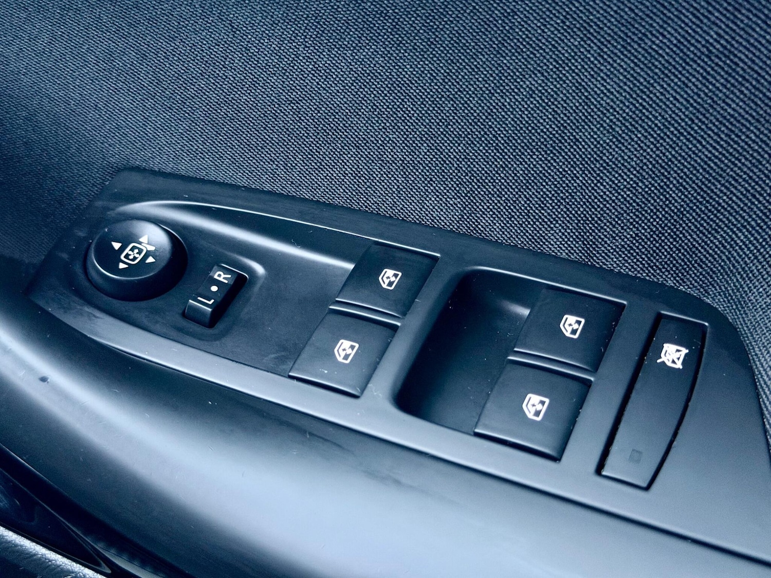 Used Vauxhall Astra 2019 for sale - 77330330: Photo 36