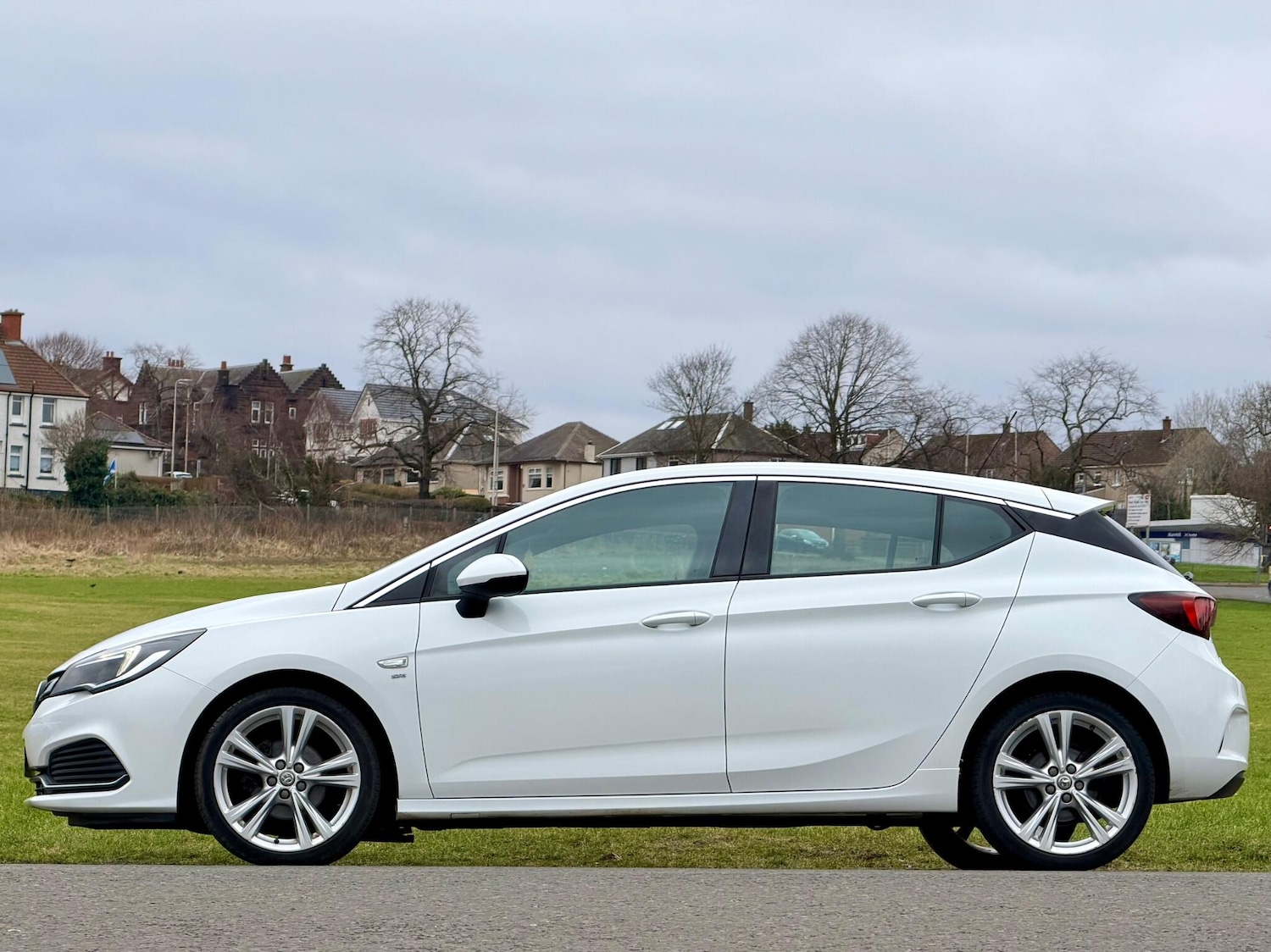 Used Vauxhall Astra 2019 for sale - 77330330: Photo 9