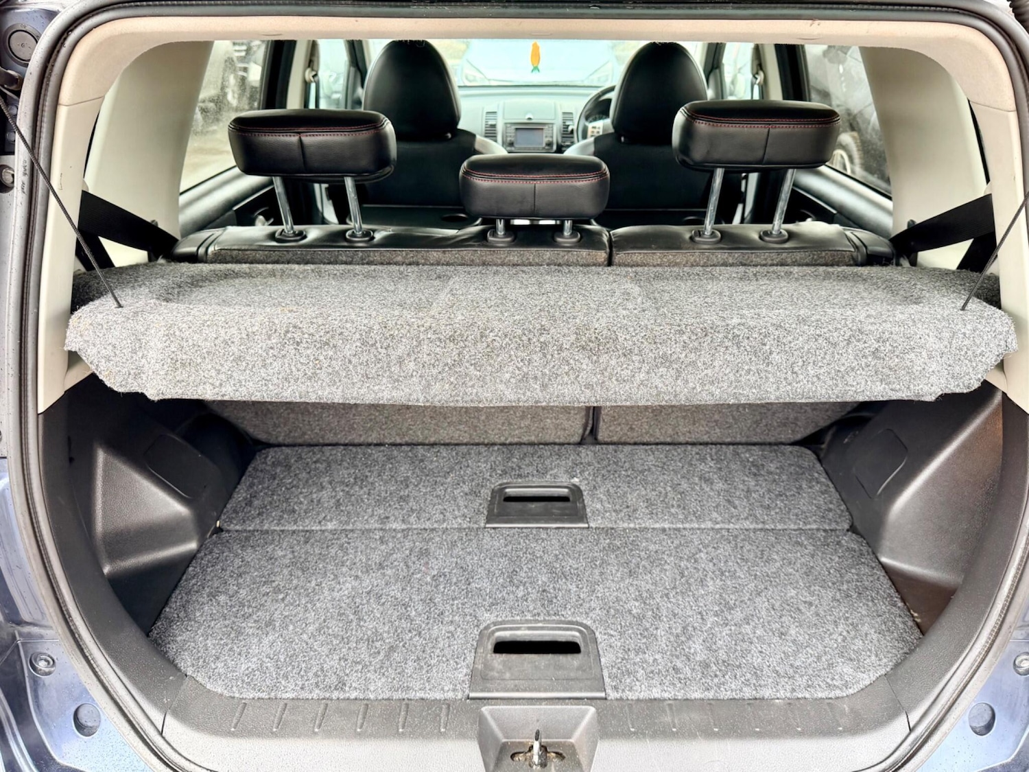 Used Nissan Note 2010 for sale - 77396105: Photo 15