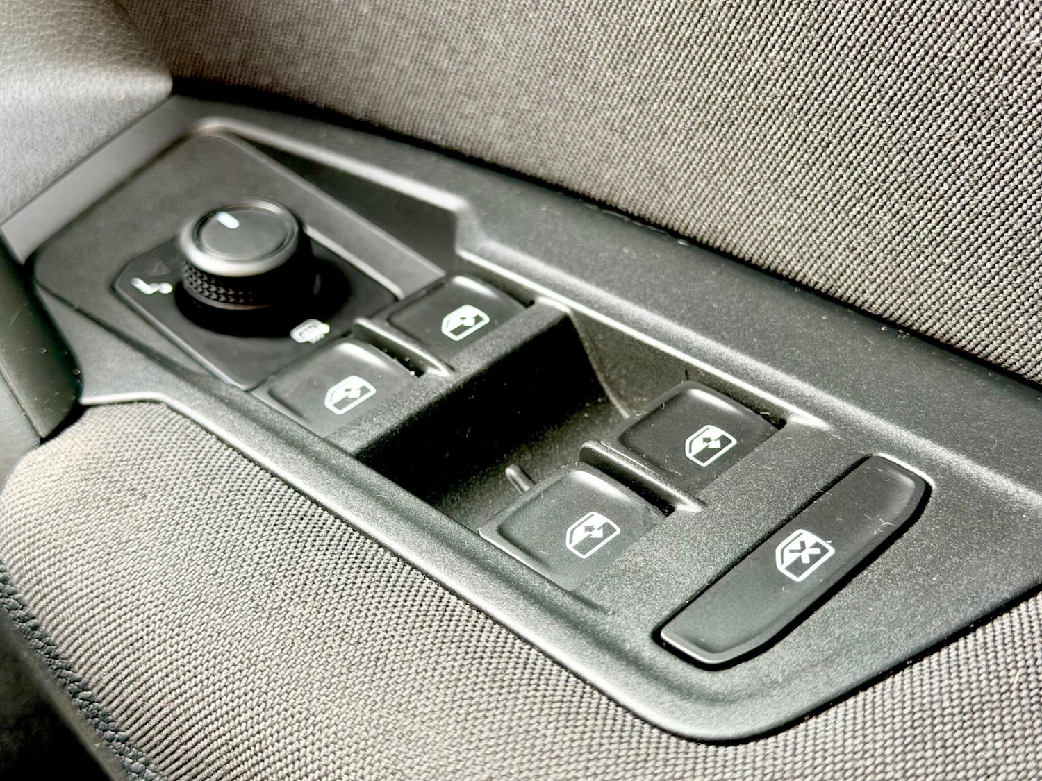 Used Volkswagen Tiguan 2019 for sale - 78072695: Photo 35