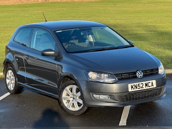 Used Volkswagen Polo 2013 for sale - 77191840: Photo