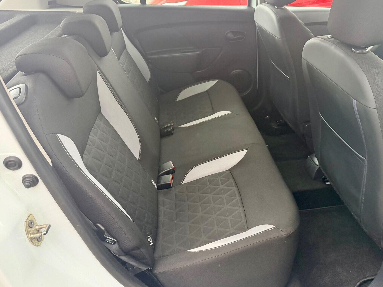 Used Dacia Sandero Stepway for sale - 77484152: Photo 23