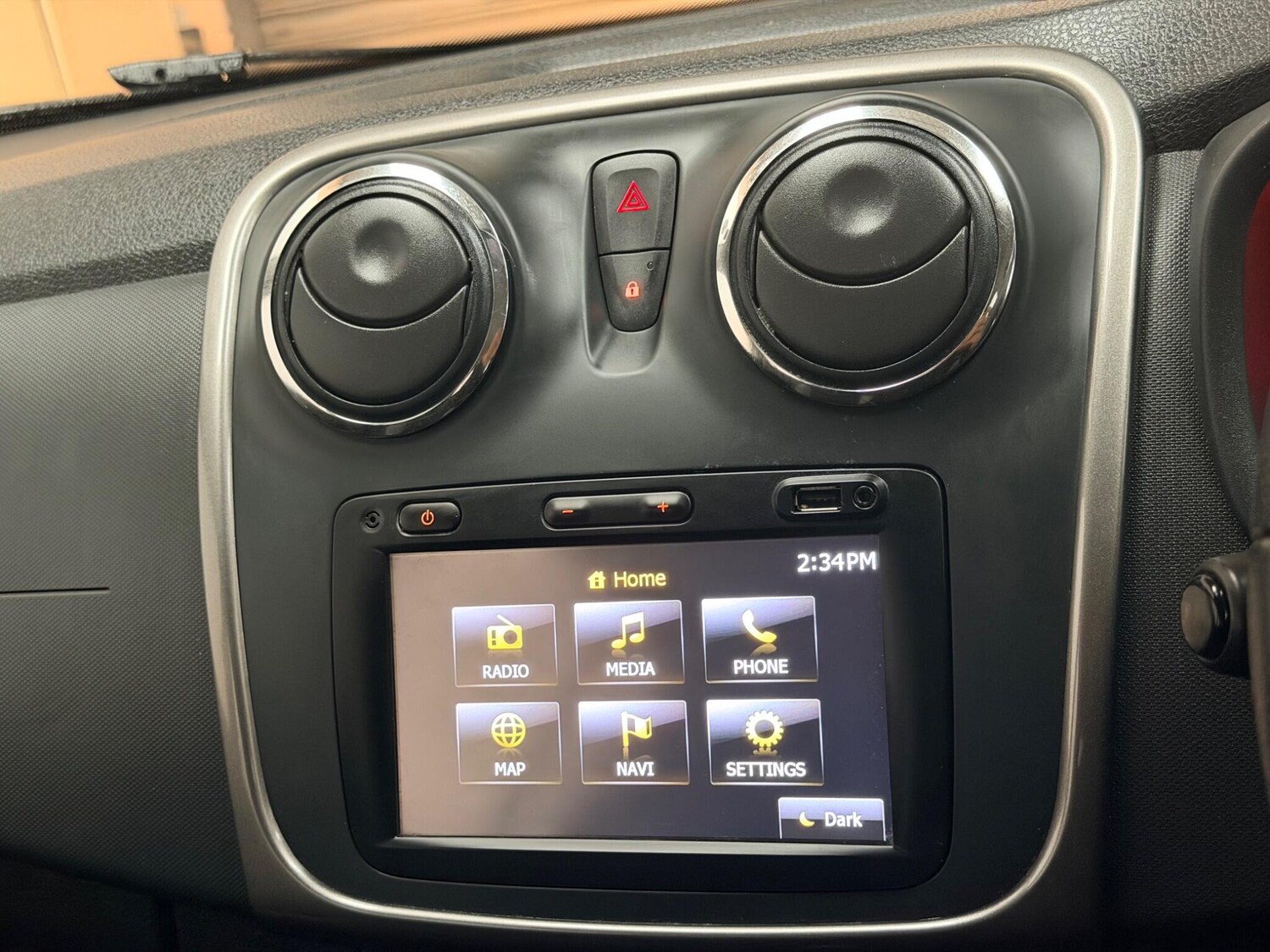 Used Dacia Sandero Stepway for sale - 77484152: Photo 35