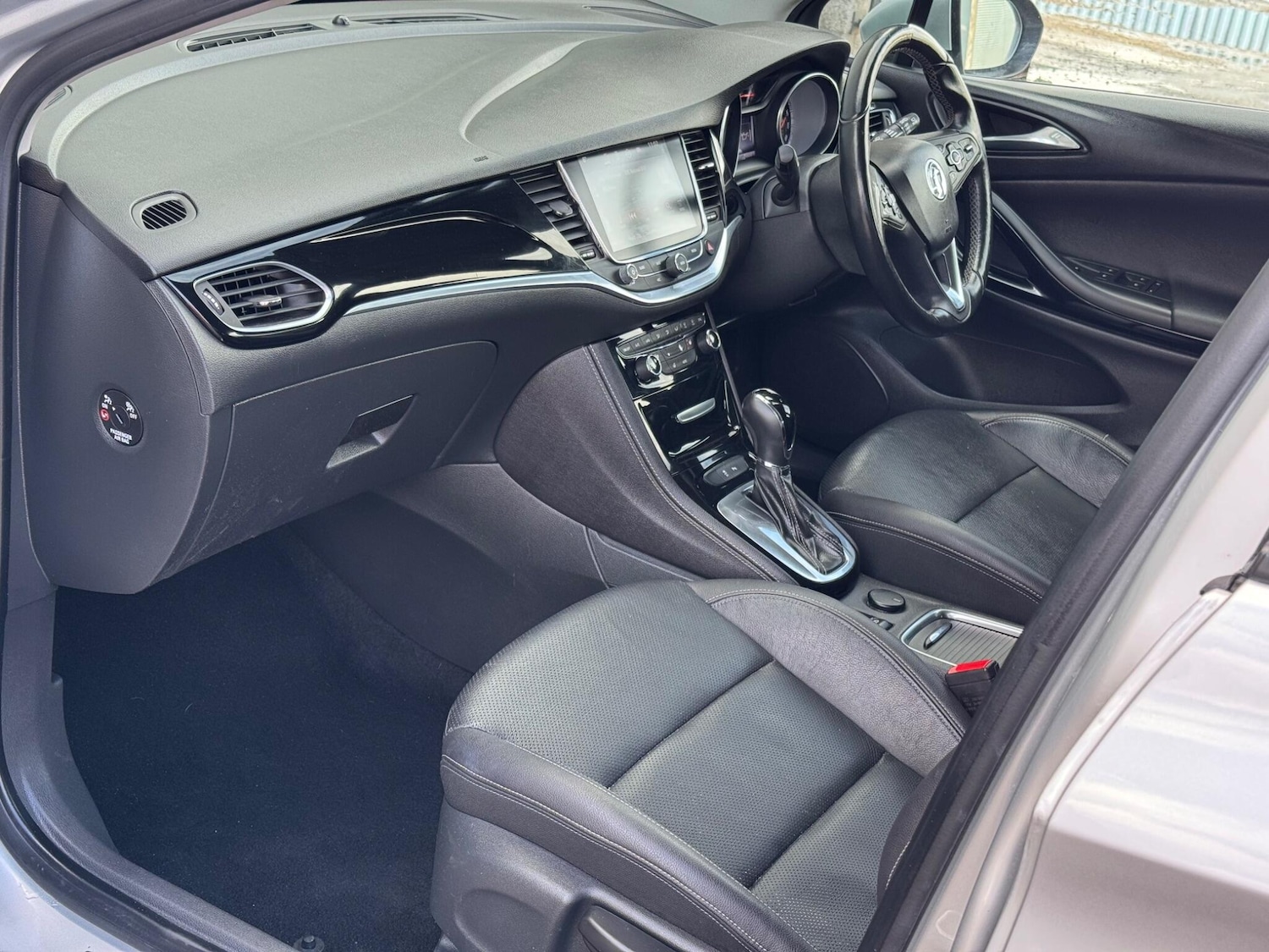 Used Vauxhall Astra for sale - 77882643: Photo 25